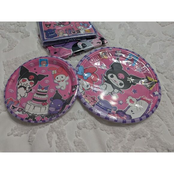 🎉 Kuromi Birthday Party Supplies Set – Plates, Napkins & Tablecloth – New - Picture 7 of 7